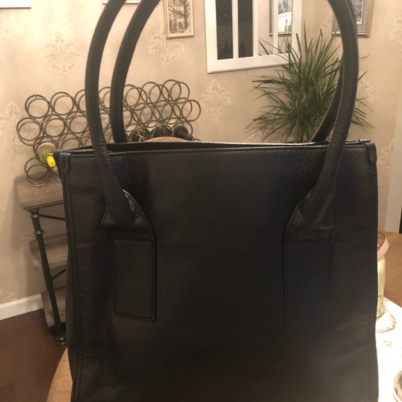 Kate Spade purse - Picture 2 of 8